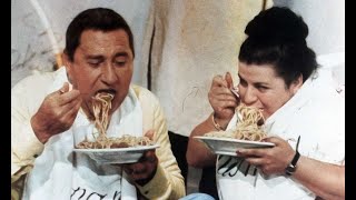 Alberto Sordi ed Anna Longhi : La Cena
