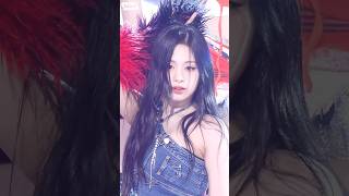 무대할려고 태어난 아현 직캠 교차편집 BABYMONSTER ’SHEESH’