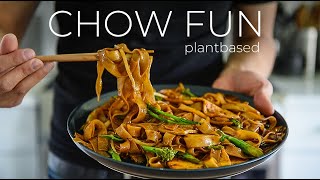HAVE FUN CHOWING DOWN THIS QUICK CHINESE VEGGIE CHOW FUN RECIPE!