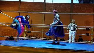 Cholita Wrestling