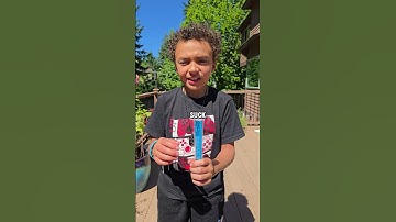 Best ways to eat an otter pop