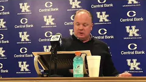 Kentucky Coach Mark Stoops Reacts To Oxendine Addi...