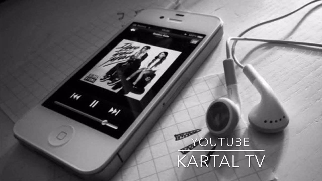 Хиты нулевых. Ностальгия 2000 годов. Рингтоны 2023. Какую нибудь песню на телефоне. Телефон с включенной музыкой.