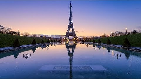 Eiffel Tower Top Floor 🇫🇷 | Stunning View & Glass Elevator Ride in 4K