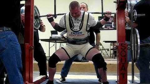 Justin Redding 970 lb squat at BIG Spring Open