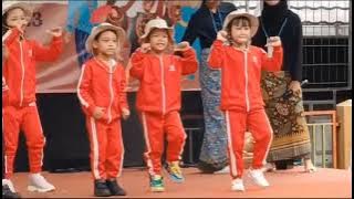 Pohon Apel yang rindang