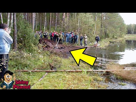 Video: Lubang Aneh Di Tanah Telah Ditemukan Di Taman Uvaly Siberia (distrik Nizhnevartovsk). - Pandangan Alternatif