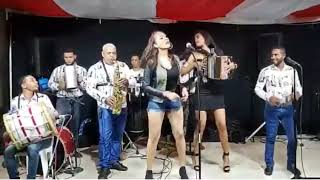 Video thumbnail of "Rosa Lee Junto a La Princesa Típica En Vivo"