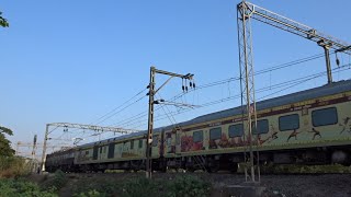Divya Kashi Yatra Bharat gaurav train  running through Chinchwad hauled with WAG7 | PUNE