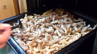 сухарики соленые к пиву. salty crackers to beer. сухарики соленые к пиву. salty crackers to beer.