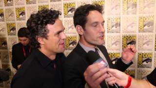 After the Panel: Mark Ruffalo \& Paul Rudd Share Their Admiration of Lou Ferrigno at Comic-Con 2014