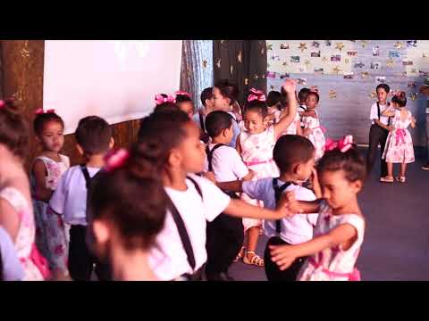 Creche Estrelinha do Oriente 15 Anos - Valsa