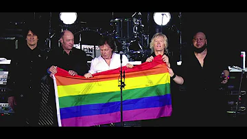 Paul McCartney - "We stand together with Orlando"