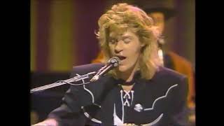 Video thumbnail of "I Can't Go For That  Daryl Hall & John Oates Live At The Apollo 1985"