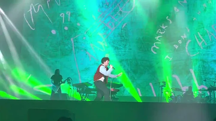 Left and Right Live - Full Performance Video | Charlie Puth  Live in Jeddah Formula 1