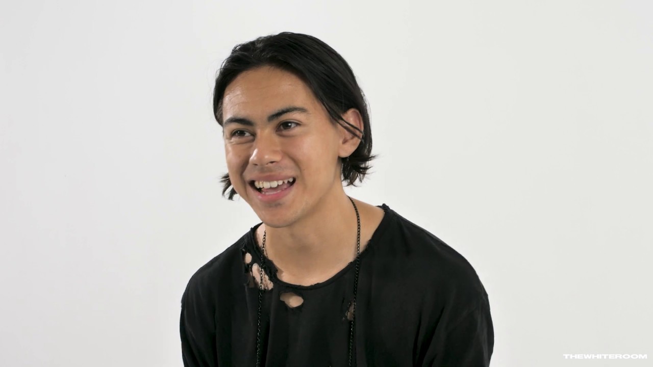 I AM TOBIAS - The Interview | THE WHITE ROOM