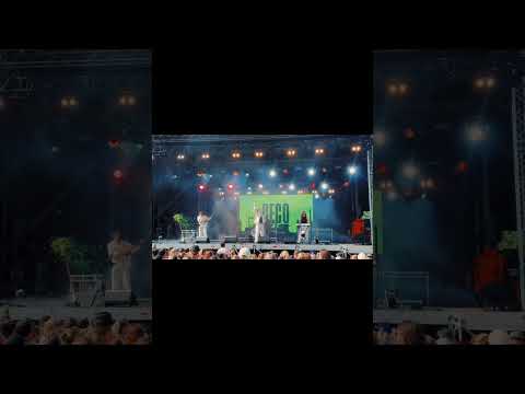 They definitely thought this was the end of the song 🥶 P.S. Not so accidentally leaking a new song..