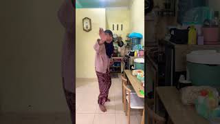 #shorts || kucing pinter lagi gosok gigi