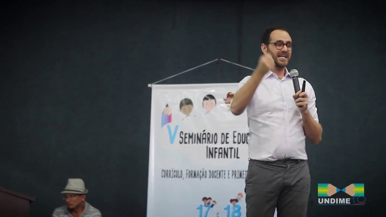 Paulo Fochi - (Parte 1) - A Educação Infantil para as crianças de 0-6: criar mundos possíveis