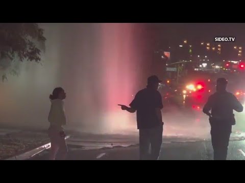 Car crashes into fire hydrant in Lemon Grove - YouTube