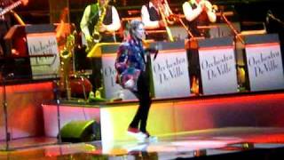 RAH 13.10.2010 Sway by Sir Cliff Richard