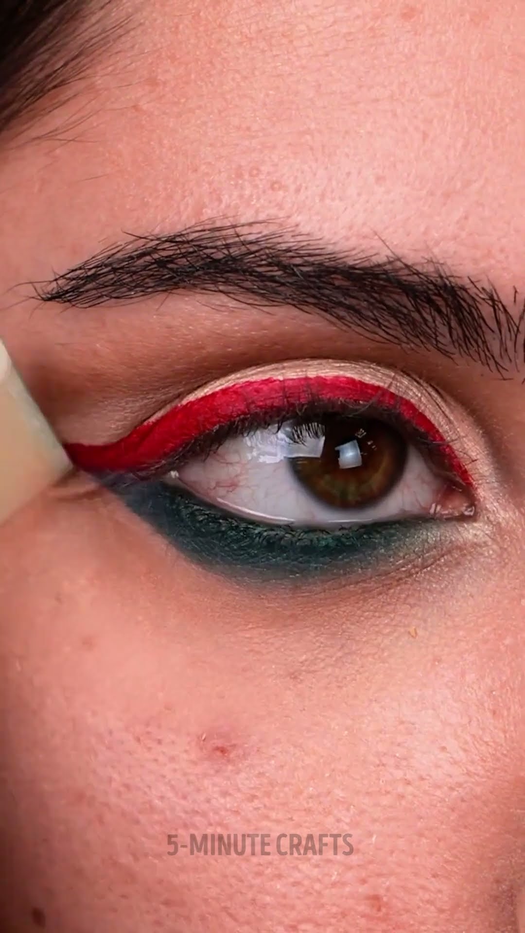 Makeup ideas for Christmas party #christmas #xmas #makeup #tutorial