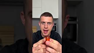 L’antibiotico alla fragola 🤢🤮 #peelerz #caramelle #tastetest #perte
