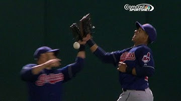 CLE@OAK: Donaldson reaches second on fielding error