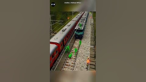 Jalgaon Train Accident | #shorts #shortsfeed