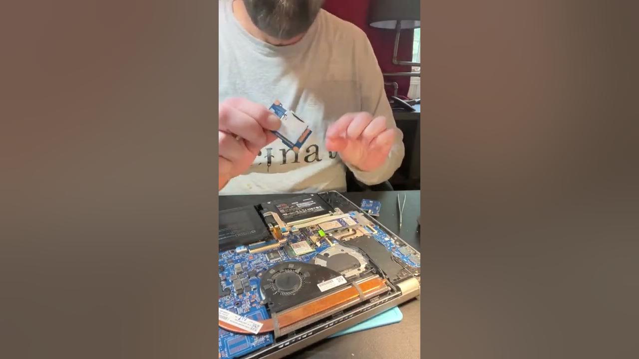 Replacing SD Card Reader on my HP Pavillion YouTube