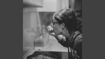 Vivacious Backdrops for Family Dinner