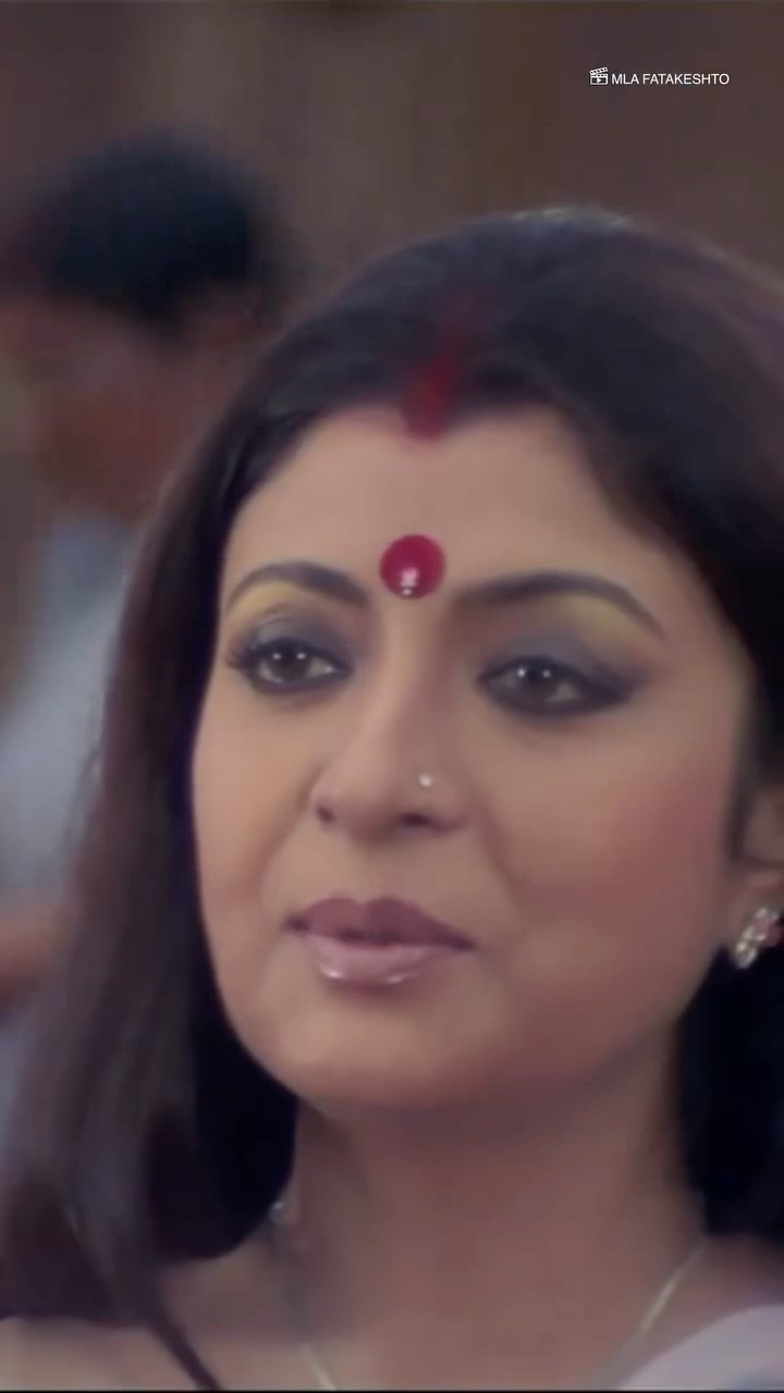মন্ত্রীর বউদের কেমন দেখতে হয় #mlafatakeshto #mithunchakroborty #debashree #bengalishorts #bengali