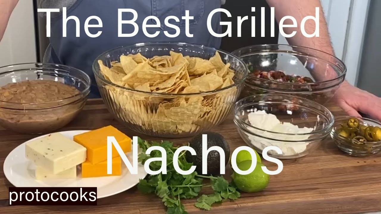 Шеф-повар Фрэнк готовит жареные начос