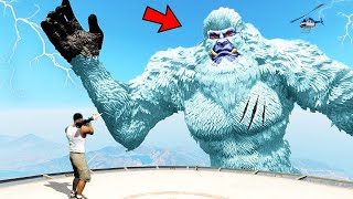 Giant SNOW YETI Attacked Me & Destroyed Los Santos in GTA 5!