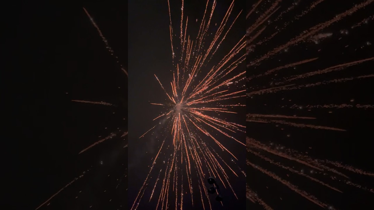 Jackpot 777 canister shell sunwing fireworks 