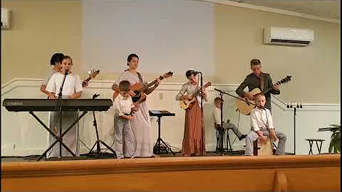 The Stoltzfus Family Singers