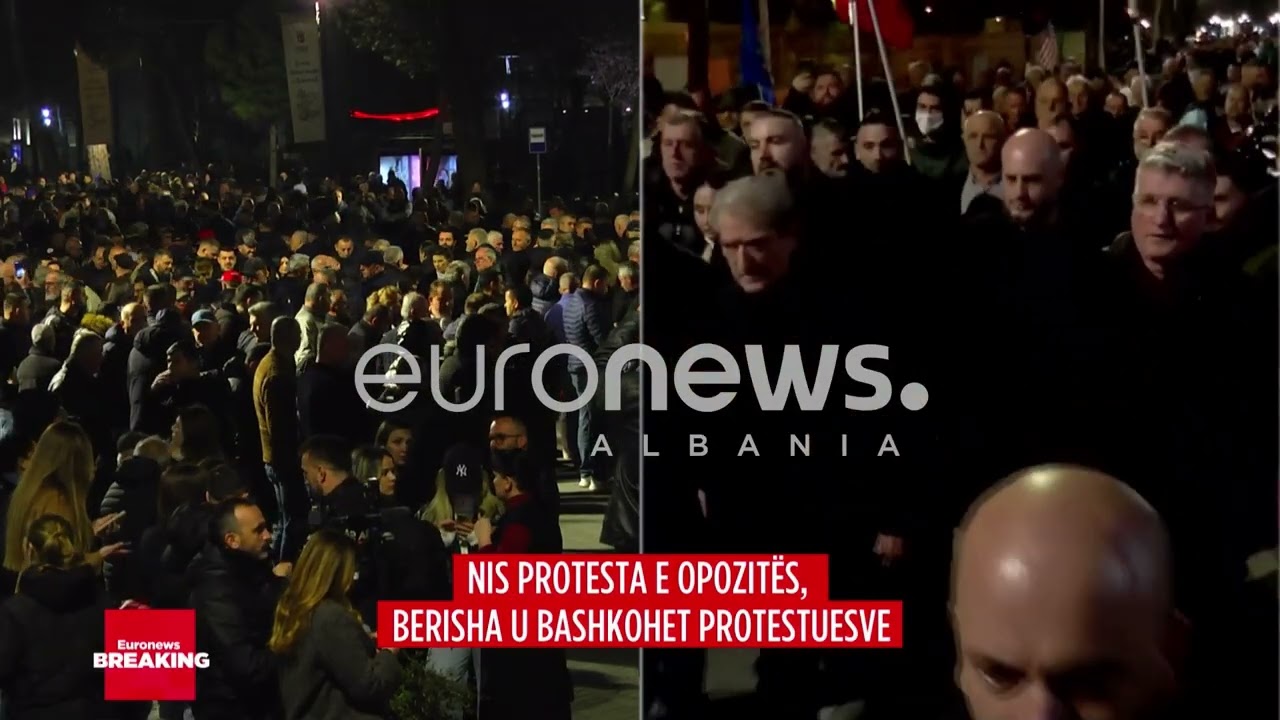 Berisha në krah të Nokës dhe Gjekmarkajt afrohet me protestuesit! Kush e shoqëron drejtuesin e PD...