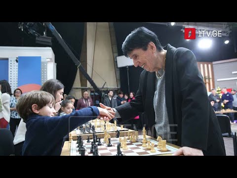 შეხვედრა ჭადრაკის დედოფალთან