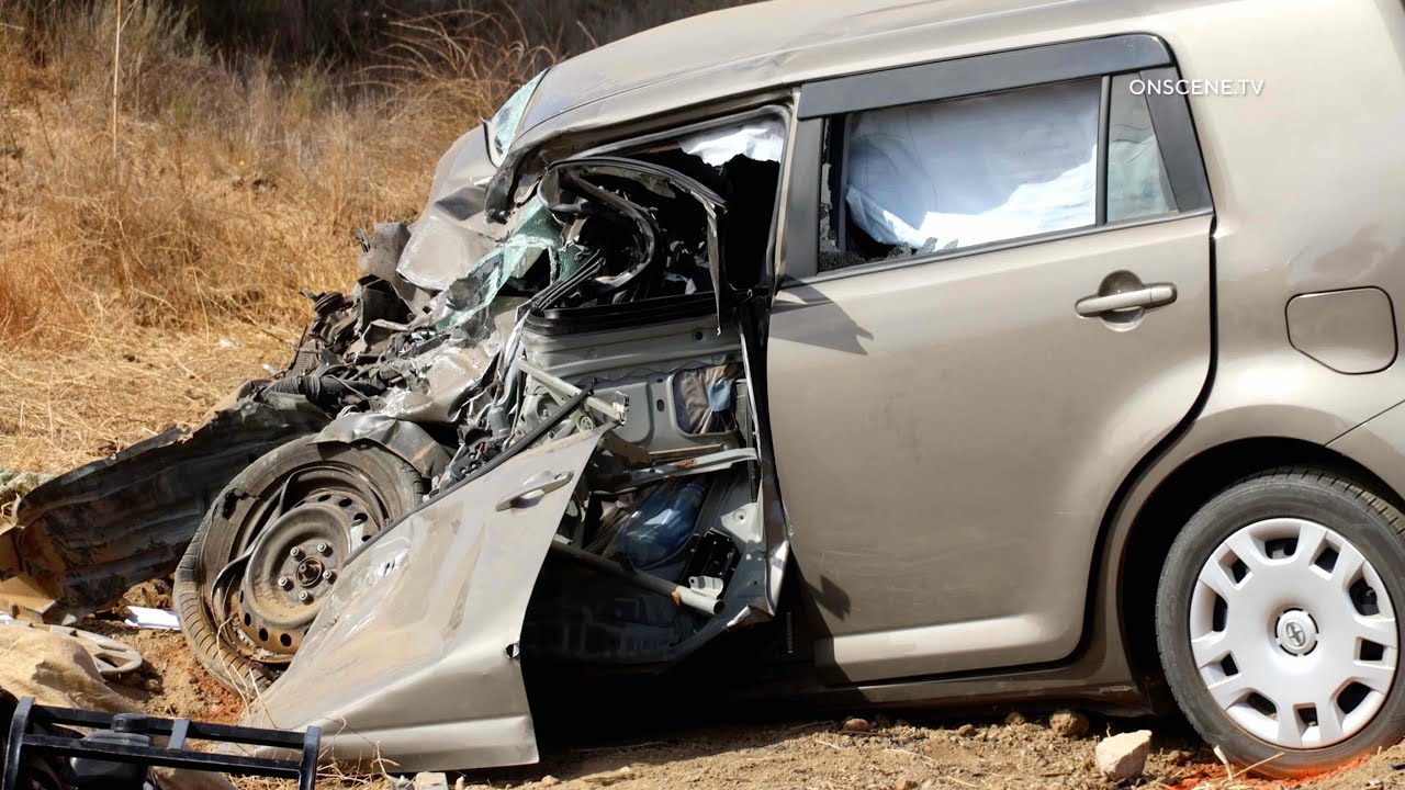 Horrible Crash Leaves Two Dead In Lake Matthews Youtube