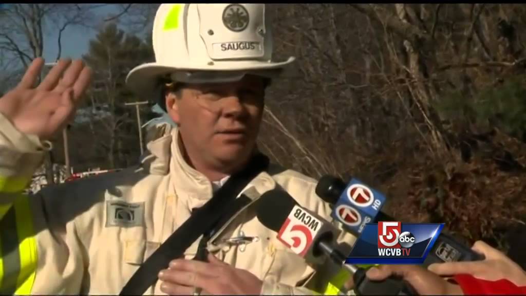Firefighters injured battling house fire - YouTube