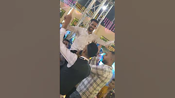 لولاكي والعريس كل يوم اقول له بطل 