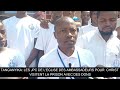 LES JPC DE L'EGLISE DES AMBASSADEURS POUR CHRIST VISITENT LA PRISON AVEC DES DONS