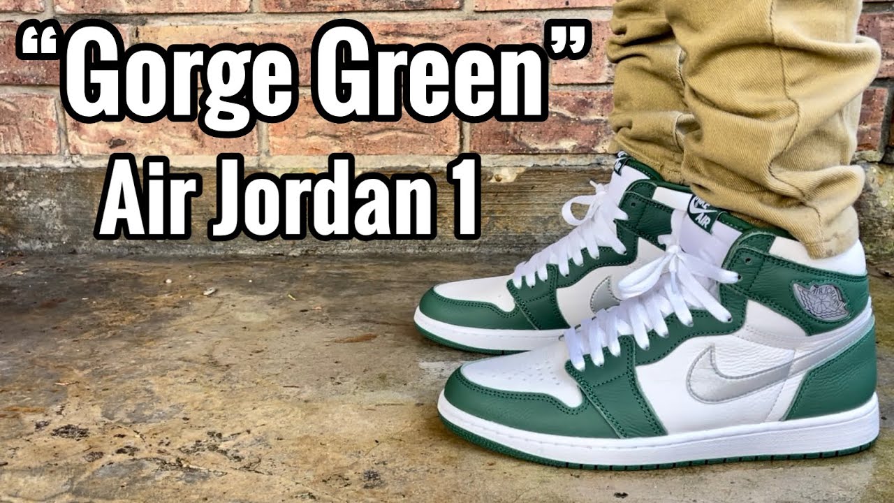 Air Jordan 1 “Gorge Green” Review & On Feet - YouTube