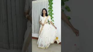 Styling A Dhavani Set For Onam