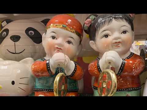 Video: Wish yourself good luck with Chinese figurines