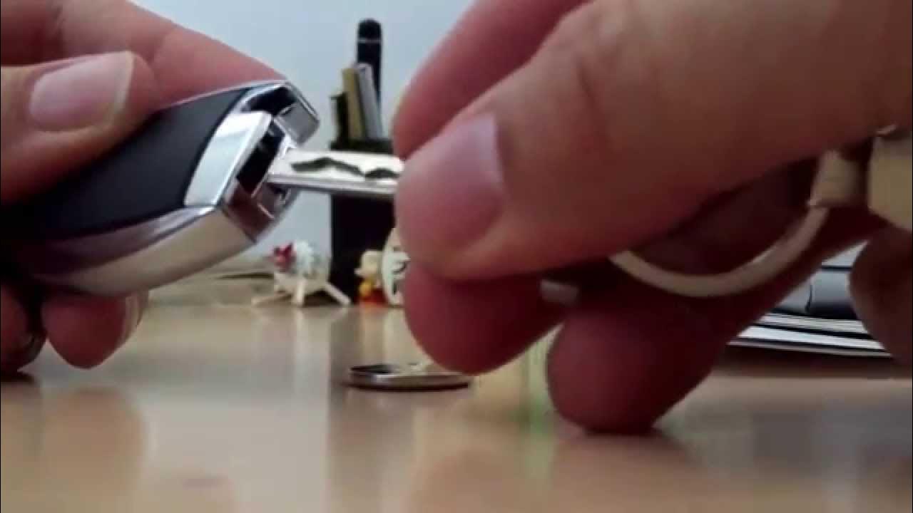 Mercedes 2014 - 2015 Key Battery Replacement E350 - YouTube