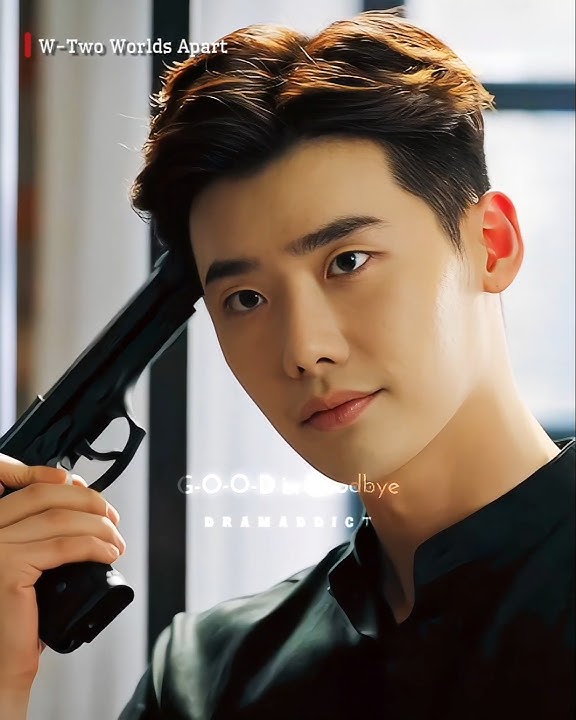 I would take a bullet for you👀~🎭 W-Two Worlds #kdrama #leejongsuk#edit#goodbye#hanhyojoo#korean#fyp