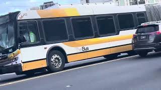 [TheBus, Honolulu 2007 D60LFR] [Oahu] Honolulu Bus #142 Route 2L