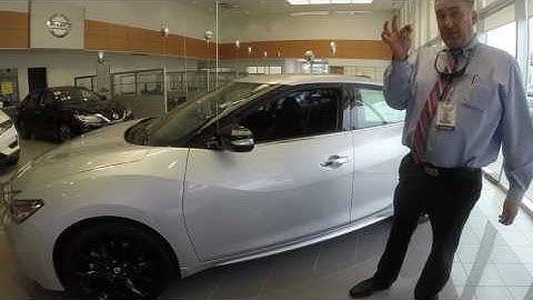 2017 Nissan Maxima SR - Roll your window up and down with your key fob!