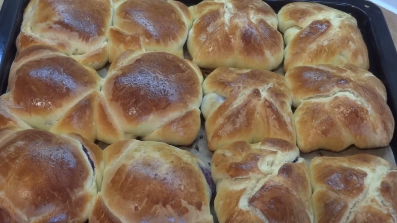 Bandelės su varške ir uogiene